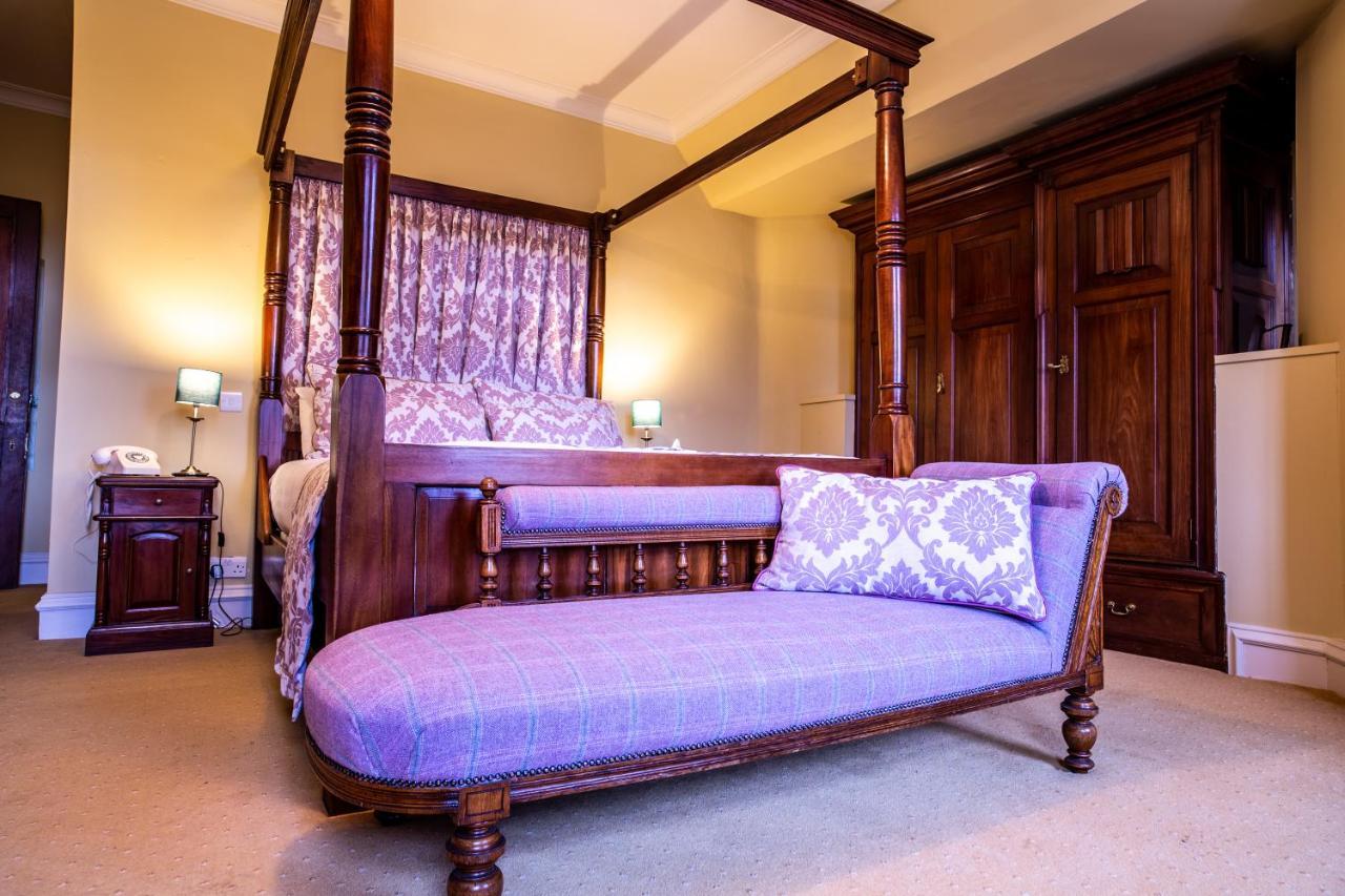 Dalmunzie Castle Hotel Spittal of Glenshee Экстерьер фото